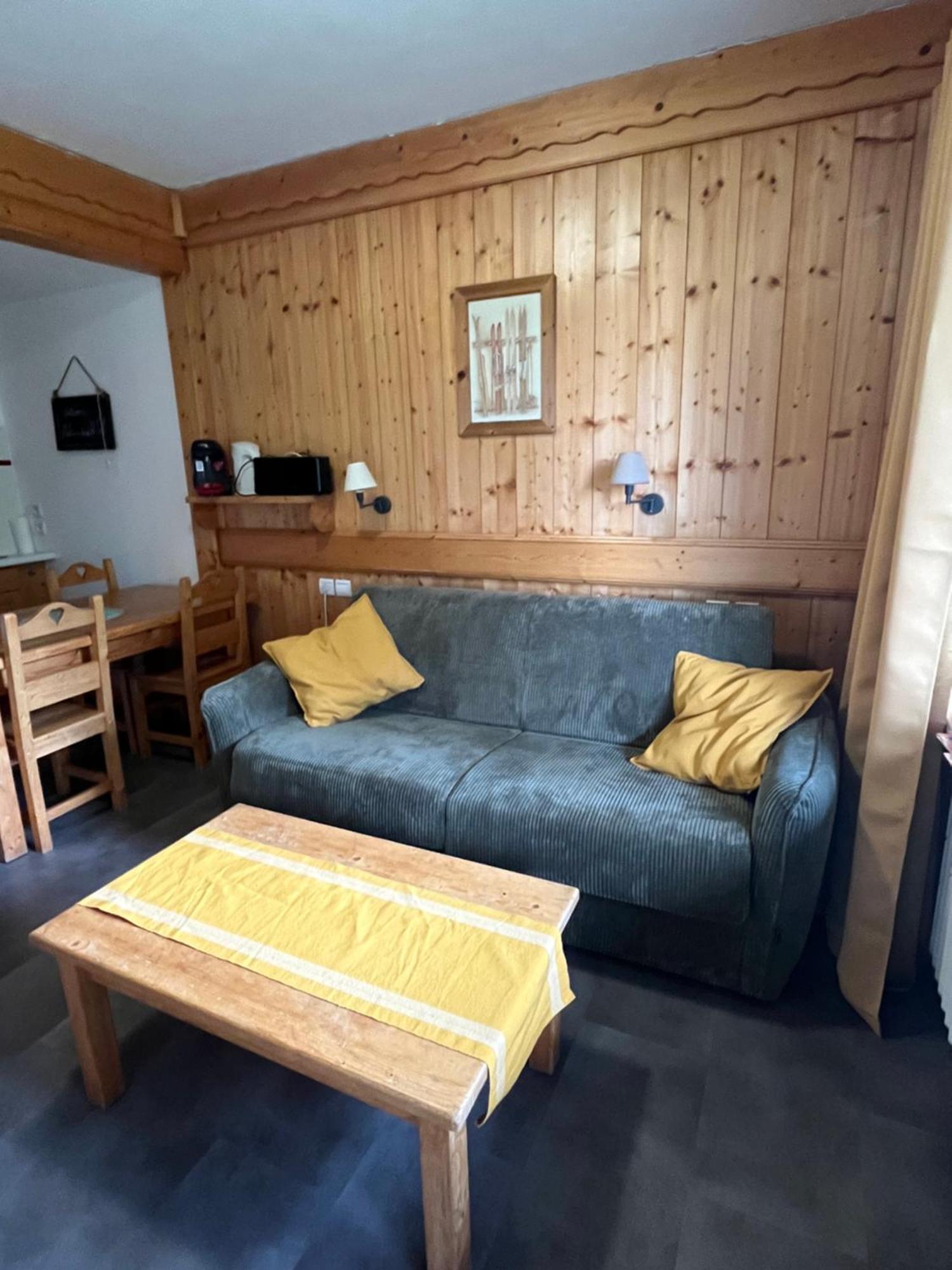 Appartement T2 Pour 6 Personnes A Комблу Екстер'єр фото